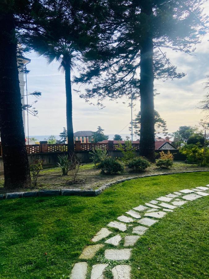 Appartamento Nel Parco 산레모 외부 사진